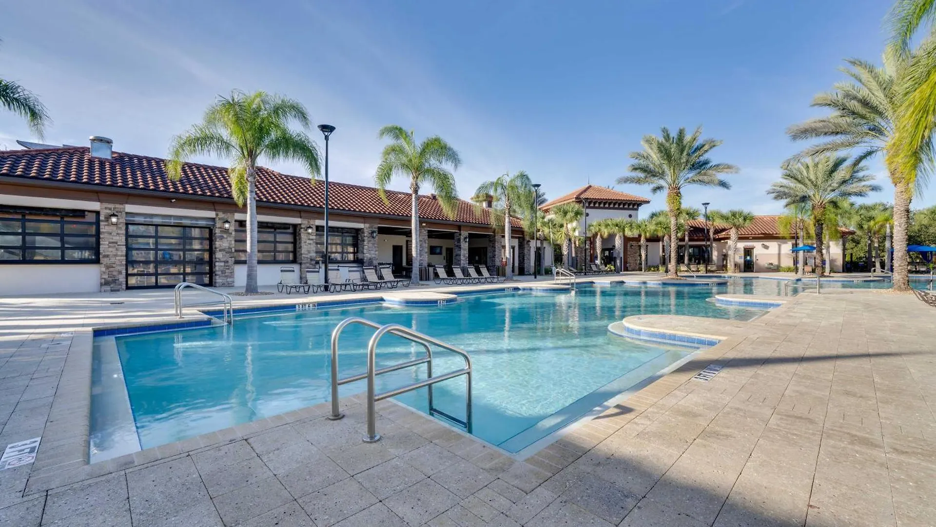 7 Mi To Disney Davenport Family Getaway With Pool!