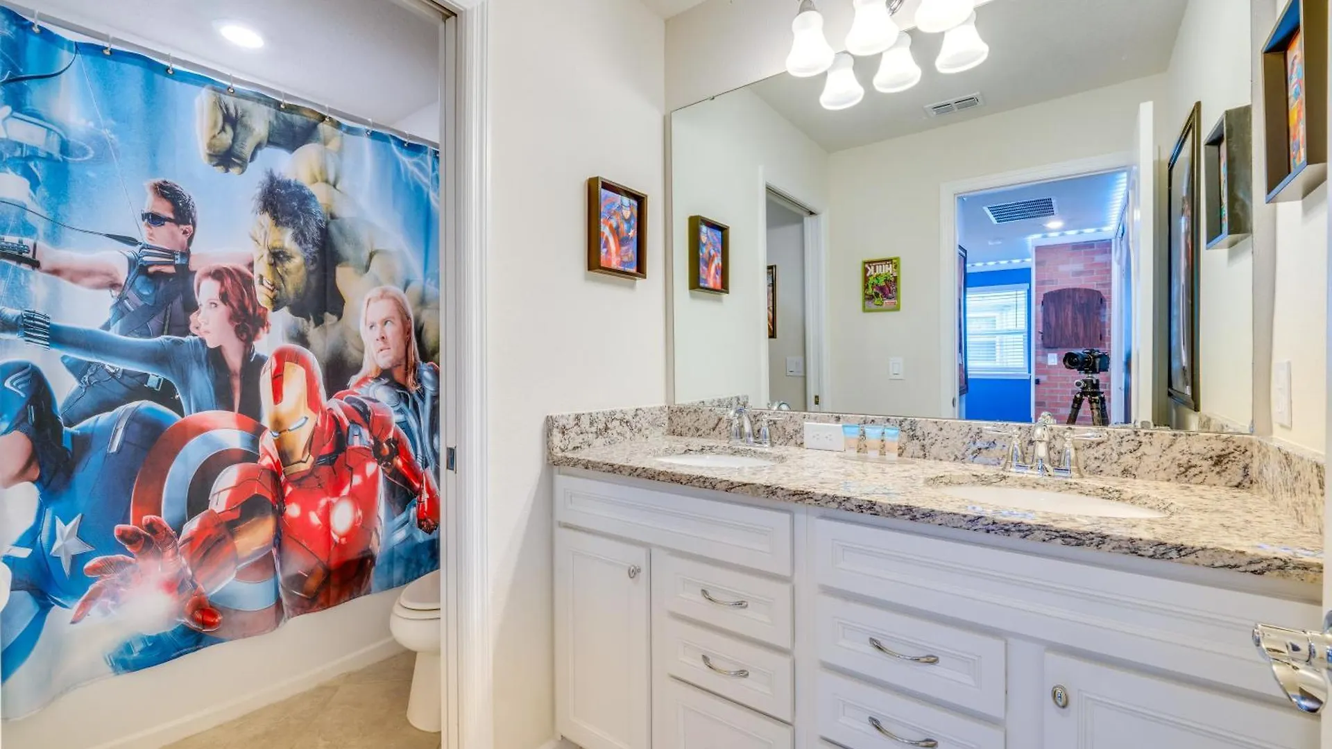 7 Mi To Disney Davenport Family Getaway With Pool! Holiday home