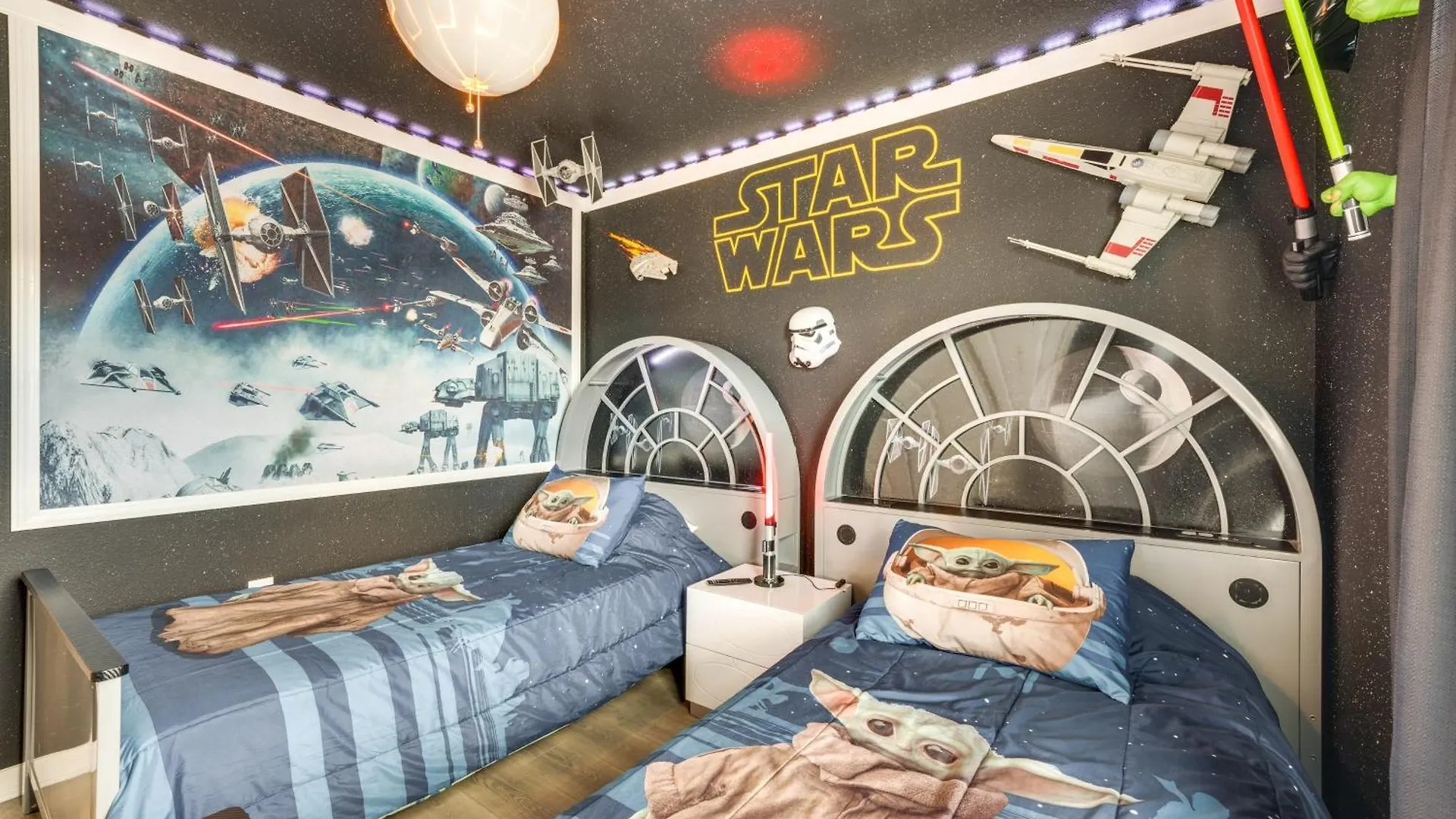 Holiday home 7 Mi To Disney Davenport Family Getaway With Pool!