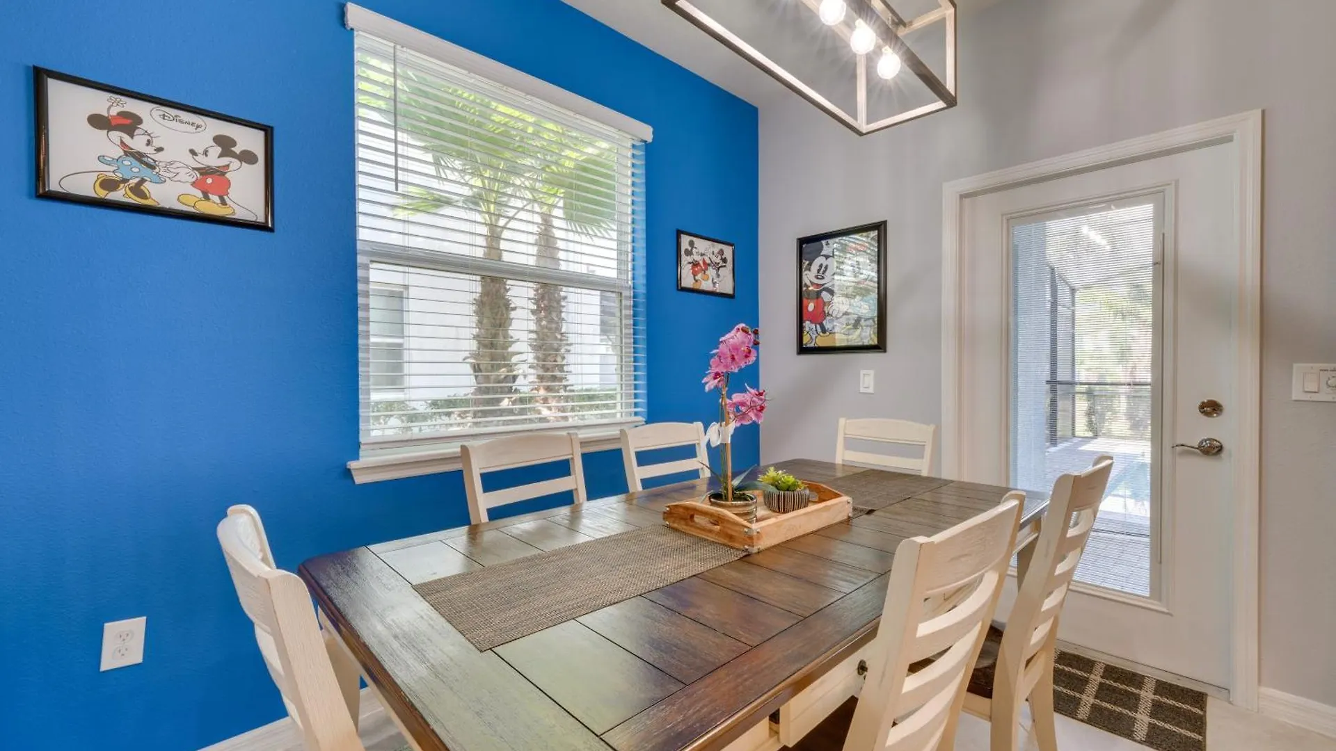 7 Mi To Disney Davenport Family Getaway With Pool! Holiday home
